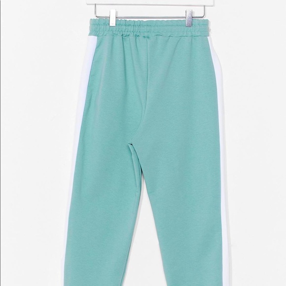 Loungewear Matching Set - Picture 3 of 6